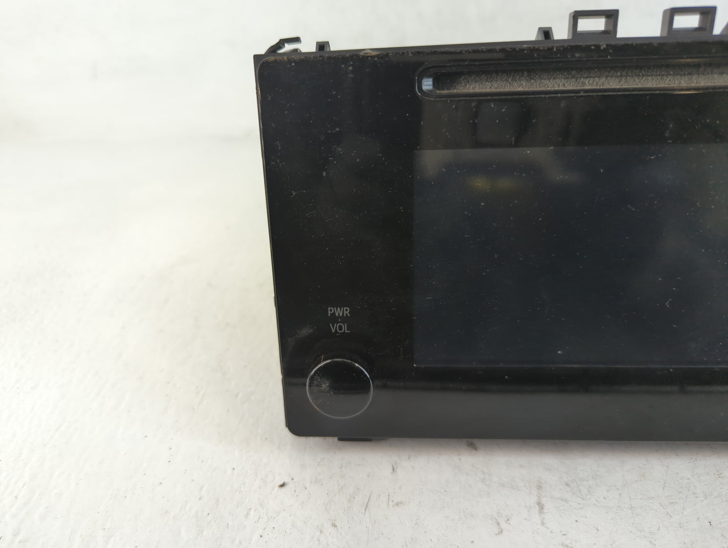2017-2019 Toyota Corolla Radio AM FM Cd Player Receiver Replacement P/N:86140-02520 Fits Fits 2017 2018 2019 OEM Used Auto P