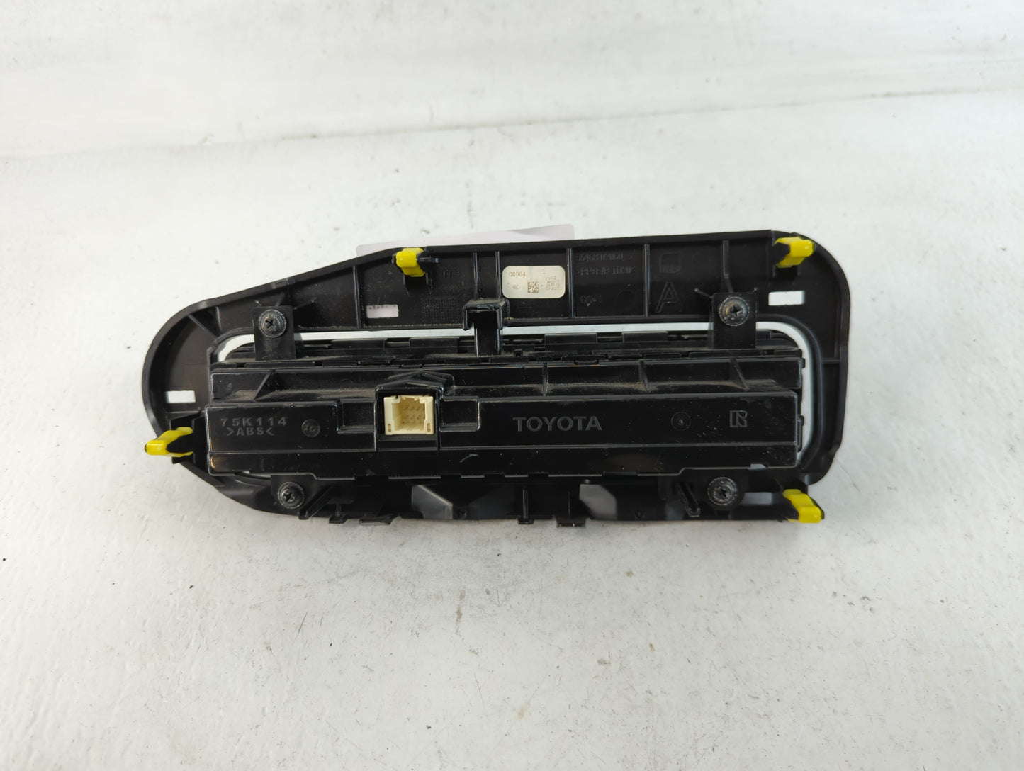 2014-2019 Toyota Corolla Climate Control Module Temperature AC/Heater Replacement P/N:75K114 Fits OEM Used Auto Parts - Oemu