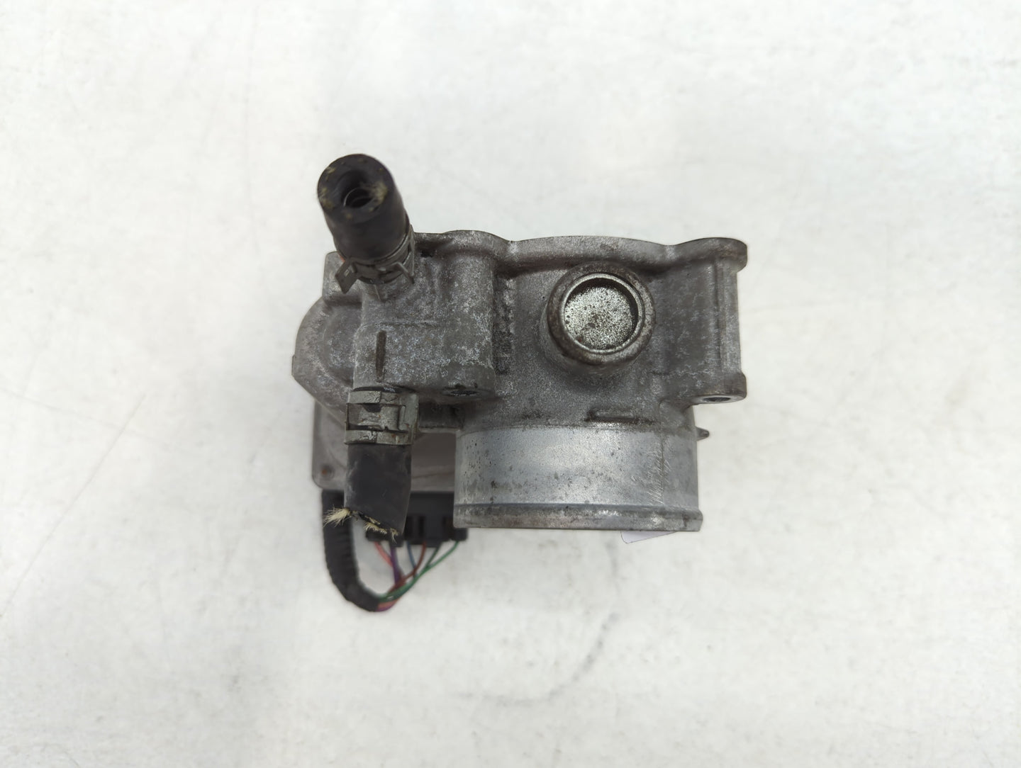 2011-2019 Toyota Corolla Throttle Body P/N:22030-0T080 Fits Fits 2011 2012 2013 2014 2015 2016 2017 2018 2019 OEM Used Auto 