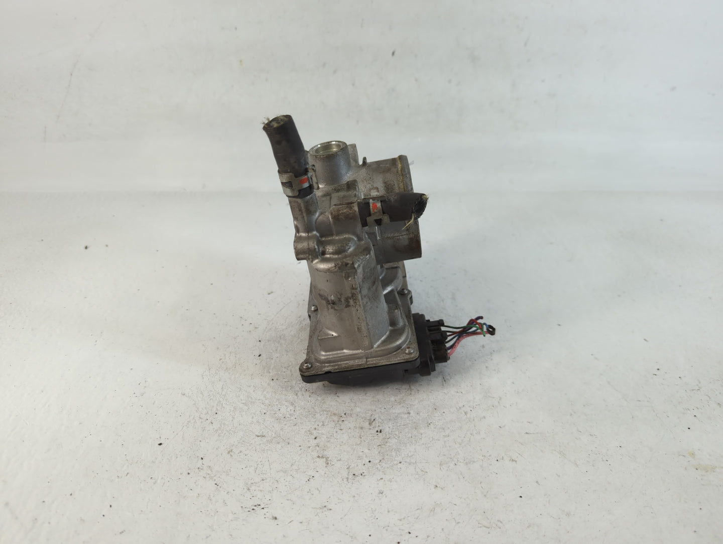 2011-2019 Toyota Corolla Throttle Body P/N:6130 02464 22030-0T080 Fits Fits 2011 2012 2013 2014 2015 2016 2017 2018 2019 OEM