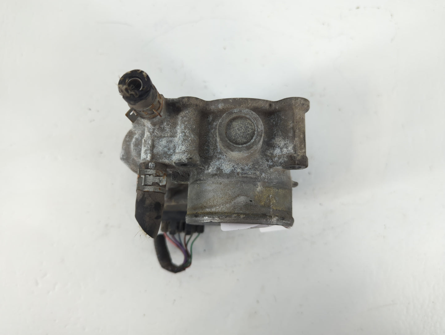 2011-2019 Toyota Corolla Throttle Body P/N:22030-0T080 Fits Fits 2011 2012 2013 2014 2015 2016 2017 2018 2019 OEM Used Auto 