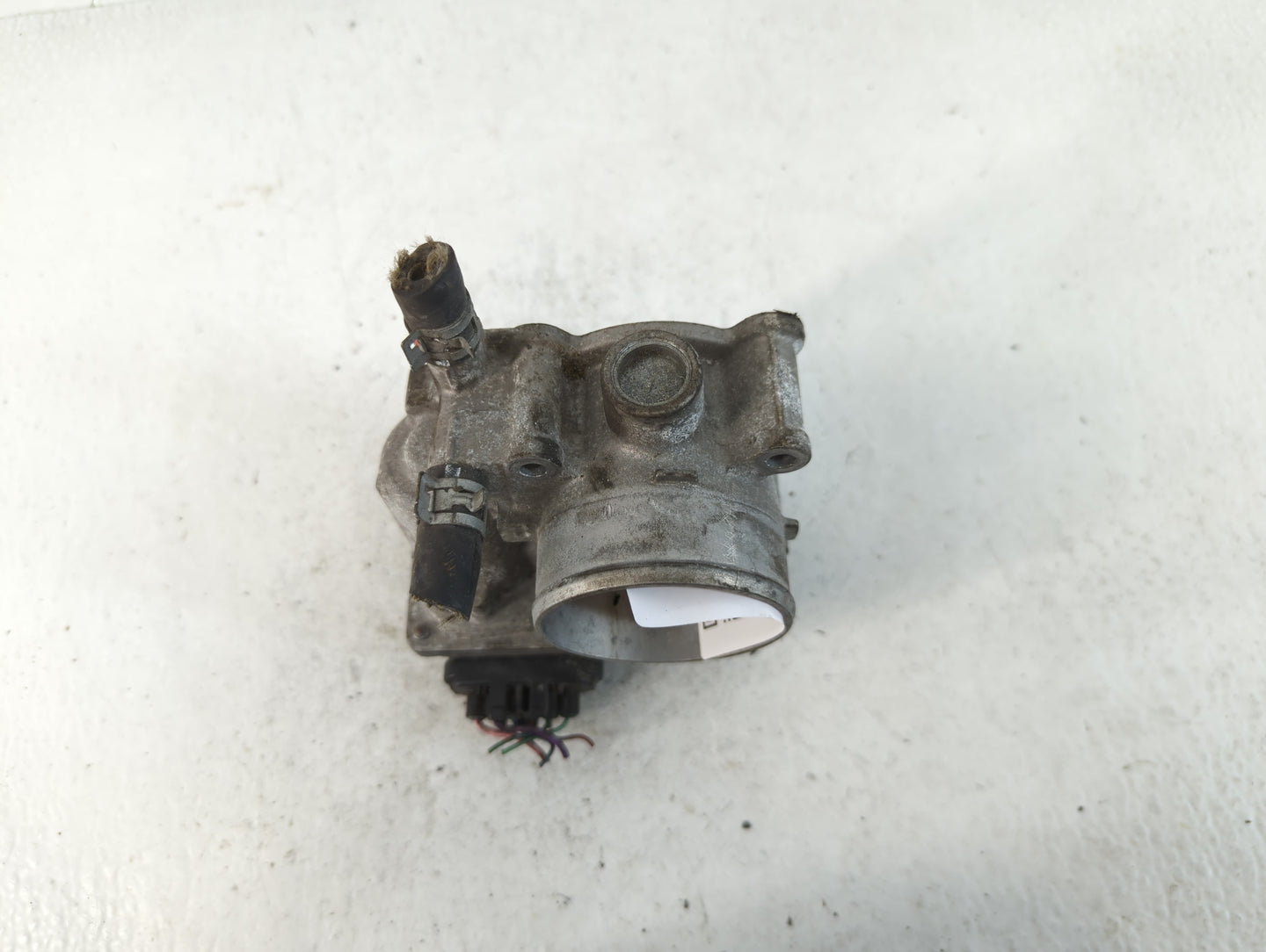 2011-2019 Toyota Corolla Throttle Body P/N:6L06 01546 22030-0T080 Fits Fits 2011 2012 2013 2014 2015 2016 2017 2018 2019 OEM