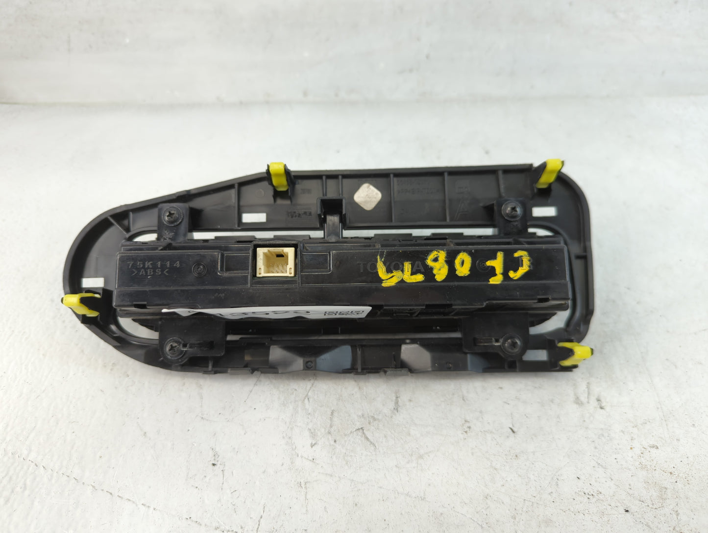 2014-2019 Toyota Corolla Climate Control Module Temperature AC/Heater Replacement P/N:75K114 Fits OEM Used Auto Parts - Oemu
