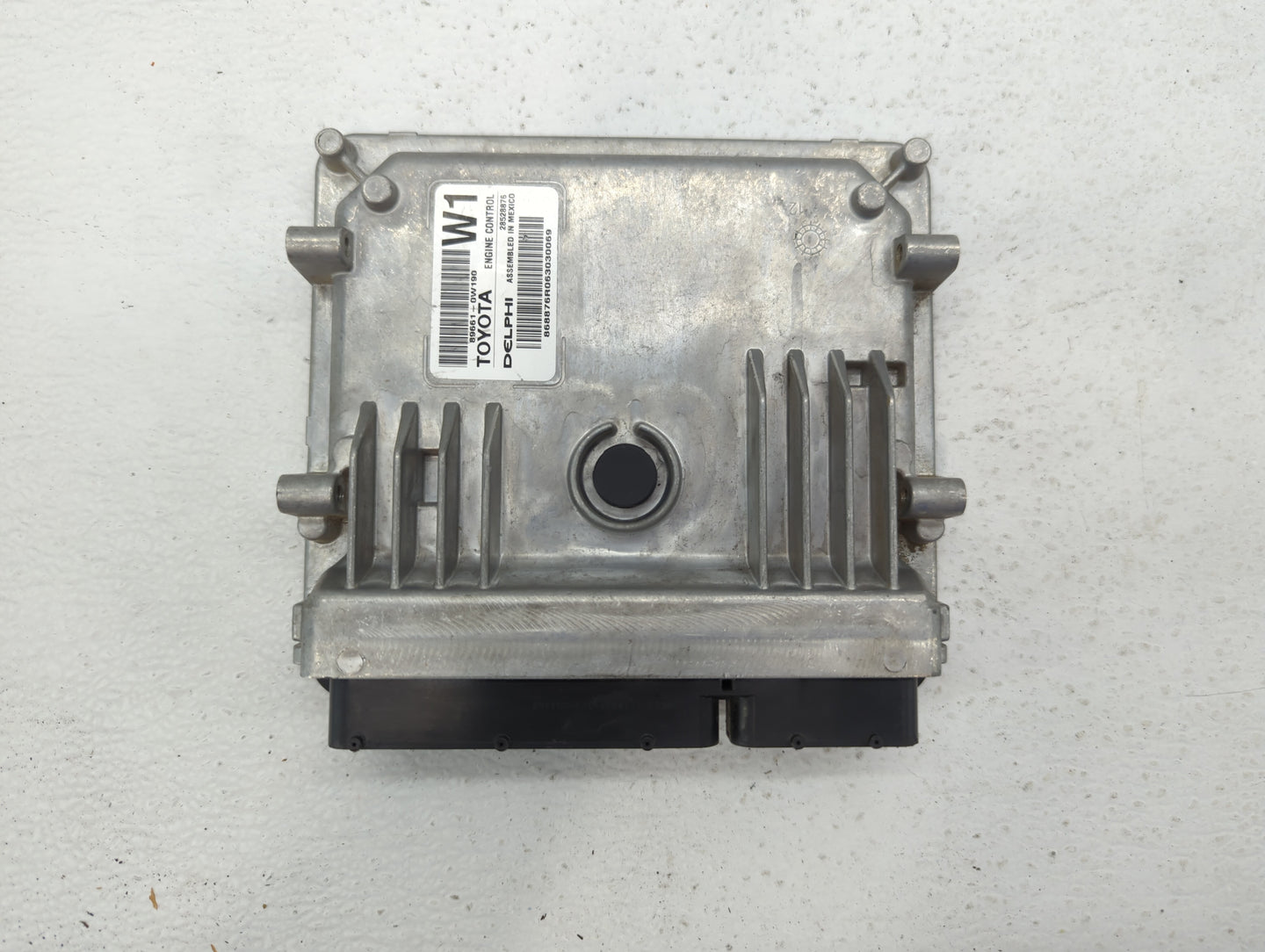 2017-2018 Toyota Corolla Im PCM Engine Control Computer ECU ECM PCU OEM P/N:89661-0W191 89661-0W190 Fits Fits 2017 2018 OEM 
