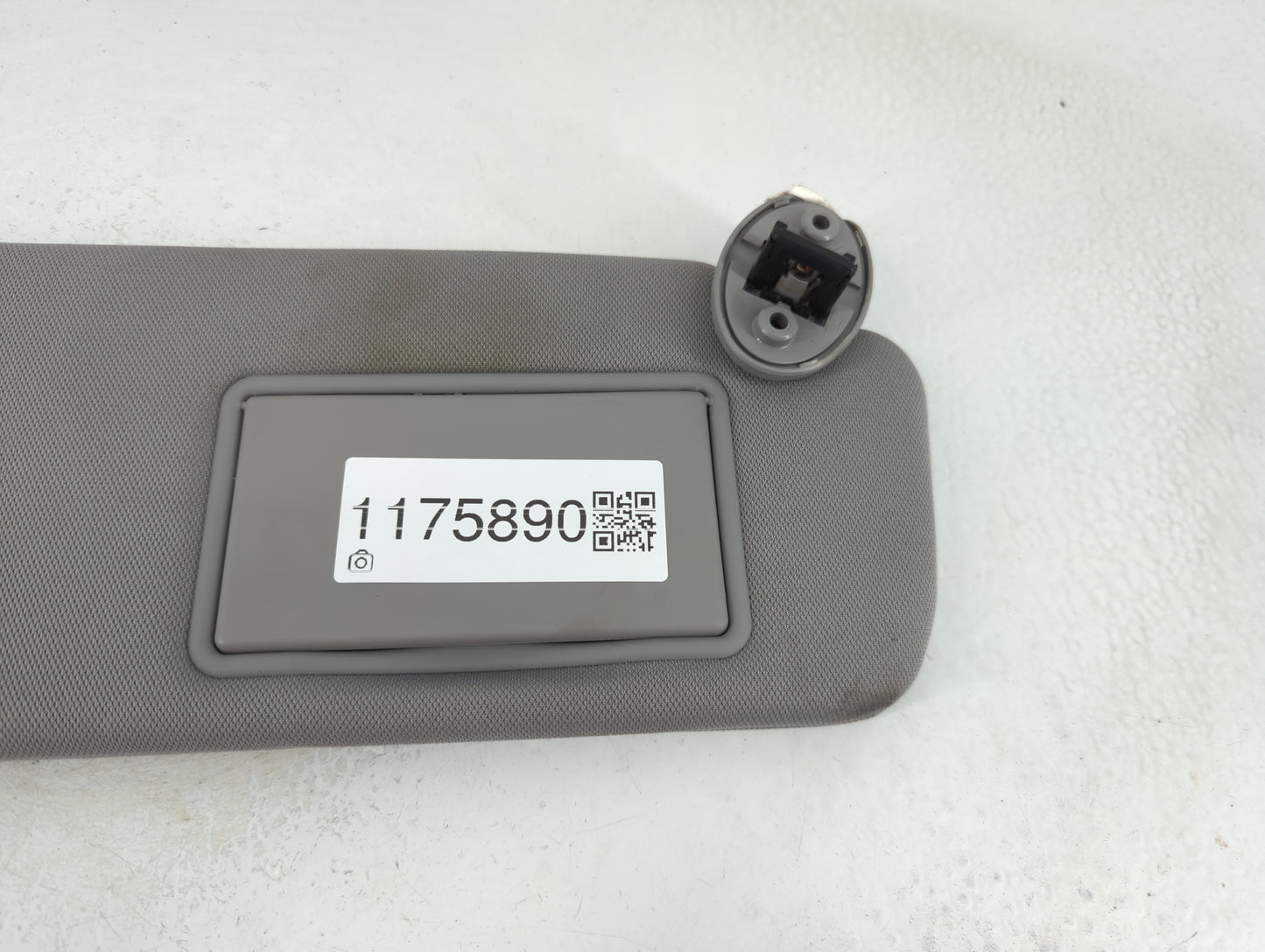 2014-2019 Toyota Highlander Sun Visor Shade Replacement Passenger Right Mirror Fits Fits 2014 2015 2016 2017 2018 2019 OEM U