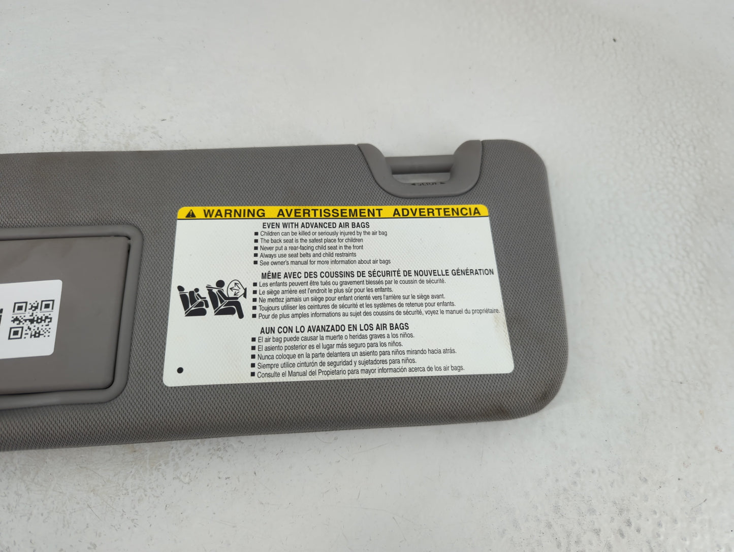 2014-2019 Toyota Highlander Sun Visor Shade Replacement Driver Left Mirror Fits Fits 2014 2015 2016 2017 2018 2019 OEM Used 