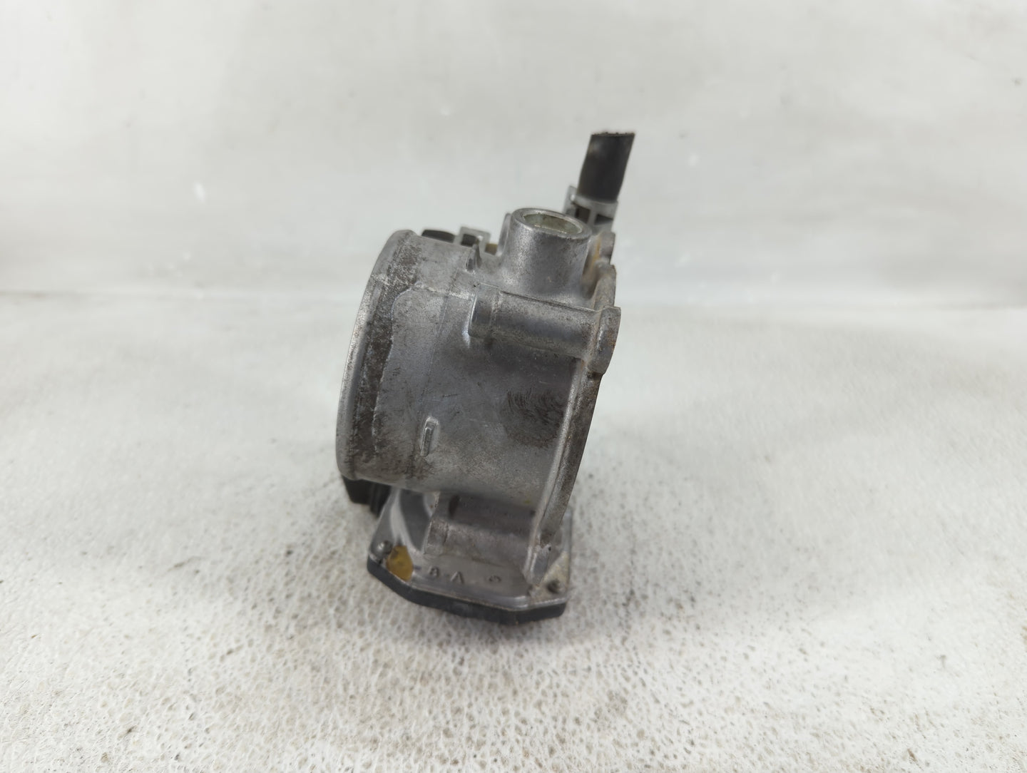 2017-2022 Toyota Highlander Throttle Body P/N:22030-0P060 Fits Fits 2016 2017 2018 2019 2020 2021 2022 OEM Used Auto Parts -