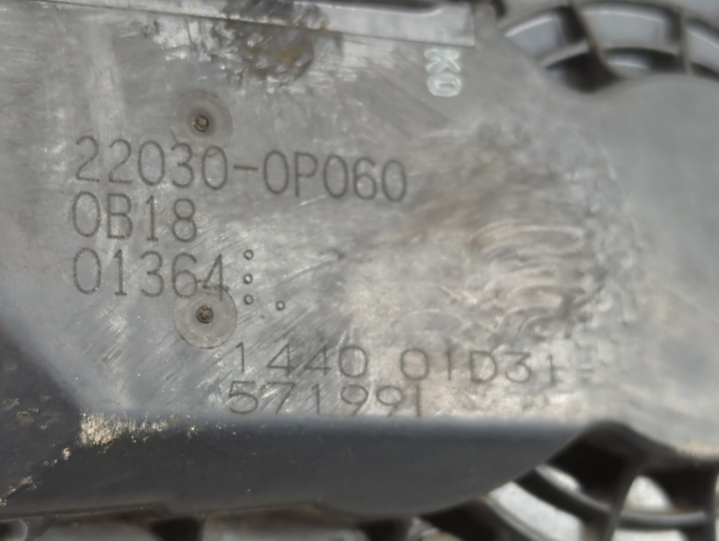 2017-2022 Toyota Highlander Throttle Body P/N:22030-0P060 Fits Fits 2016 2017 2018 2019 2020 2021 2022 OEM Used Auto Parts -