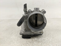 2017-2022 Toyota Highlander Throttle Body P/N:22030-0P060 Fits Fits 2016 2017 2018 2019 2020 2021 2022 OEM Used Auto Parts -