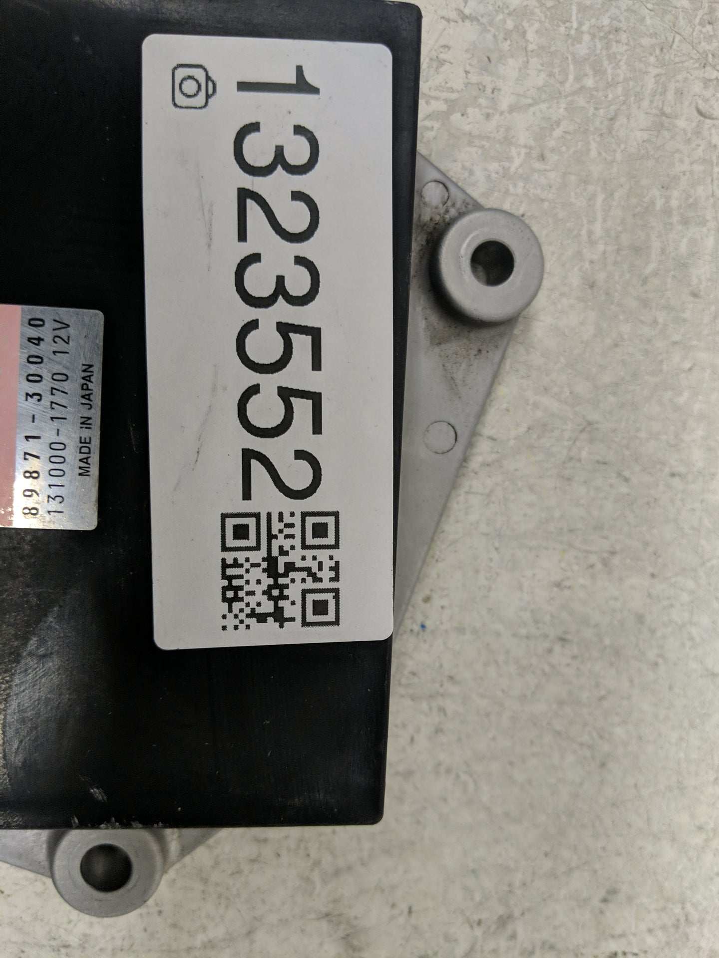 2017-2019 Toyota Highlander Chassis Control Module Ccm Bcm Body Control - Oemusedautoparts1.com