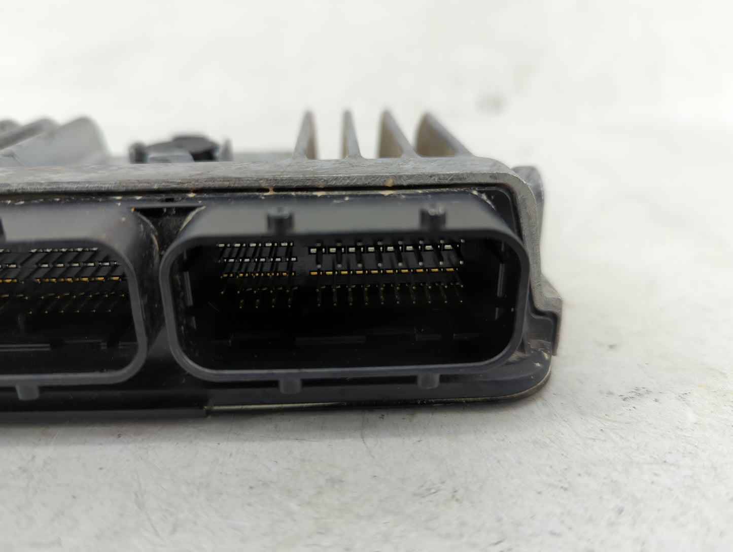 2017-2019 Toyota Highlander PCM Engine Control Computer ECU ECM PCU OEM P/N:89661-0E800 Fits Fits 2017 2018 2019 OEM Used Au