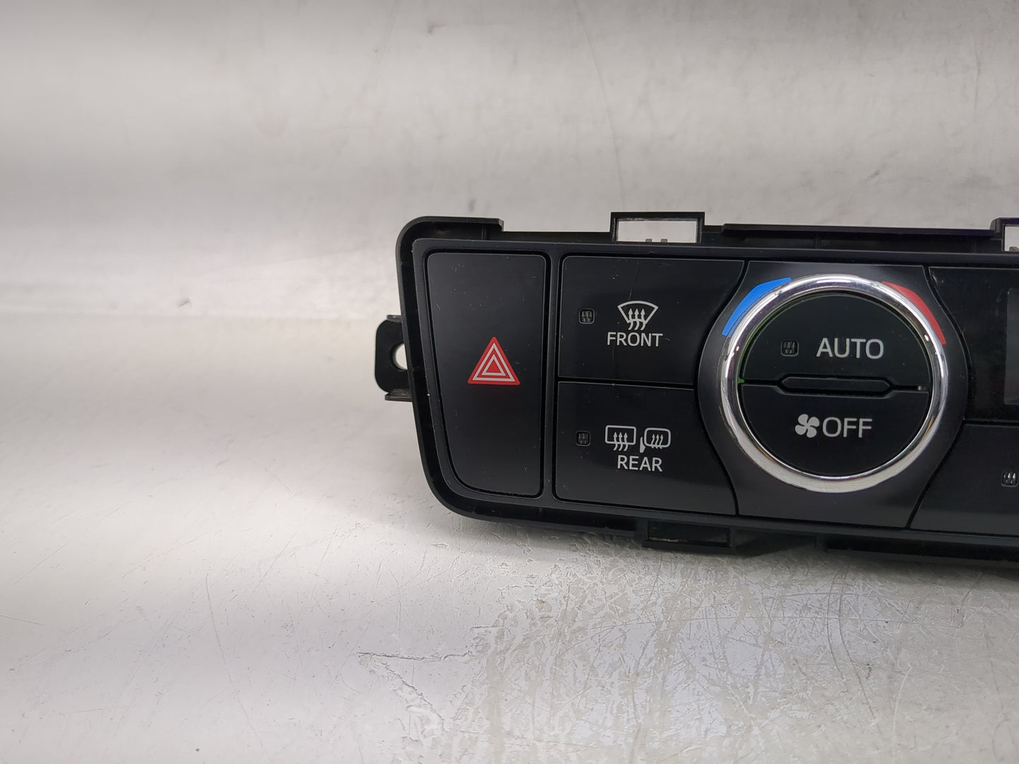 2014-2019 Toyota Highlander Climate Control Module Temperature AC/Heater Replacement P/N:55900-0E400 Fits OEM Used Auto Part