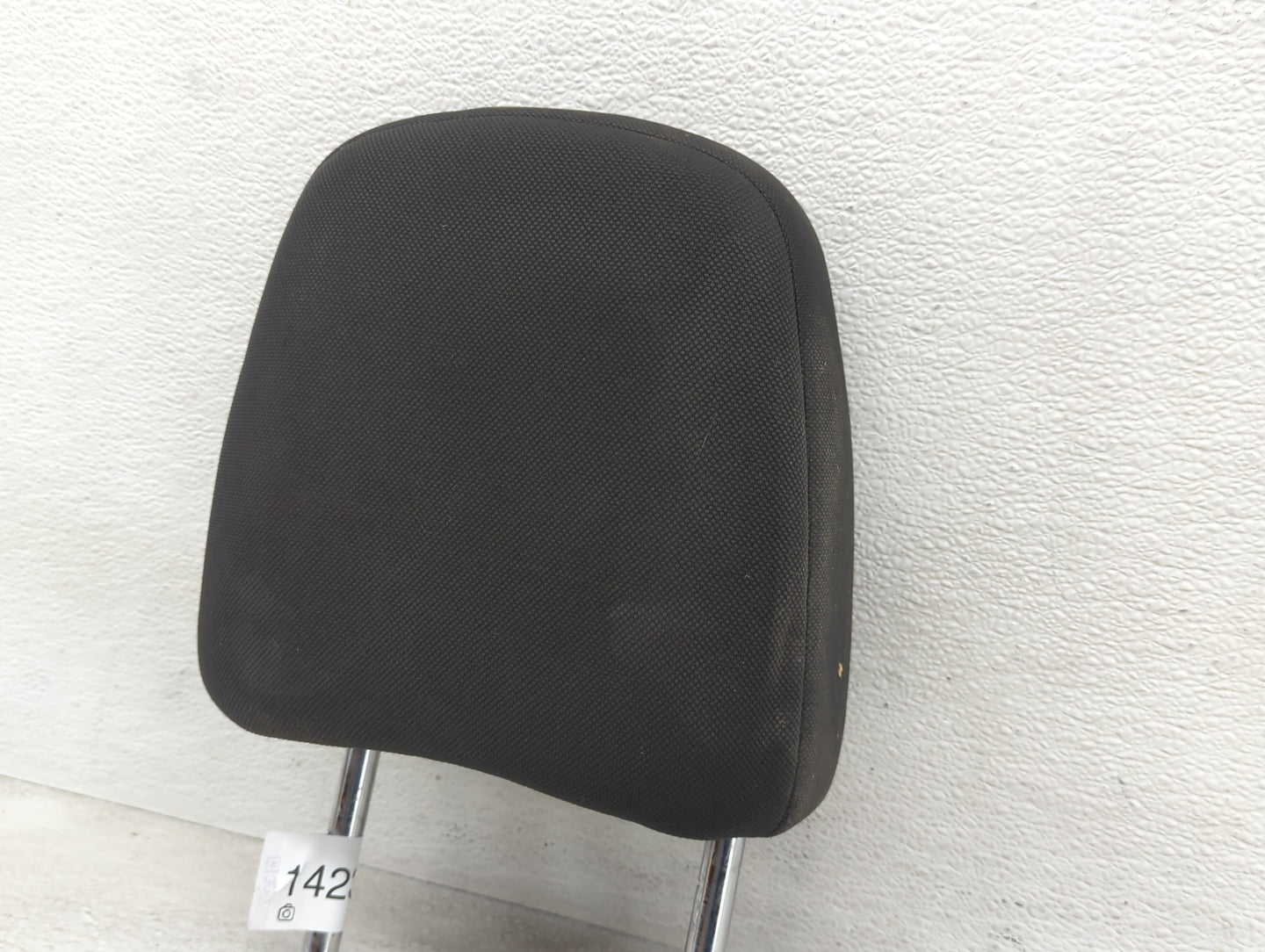 2017 Toyota Highlander Headrest Head Rest Front Driver Passenger Seat - Oemusedautoparts1.com