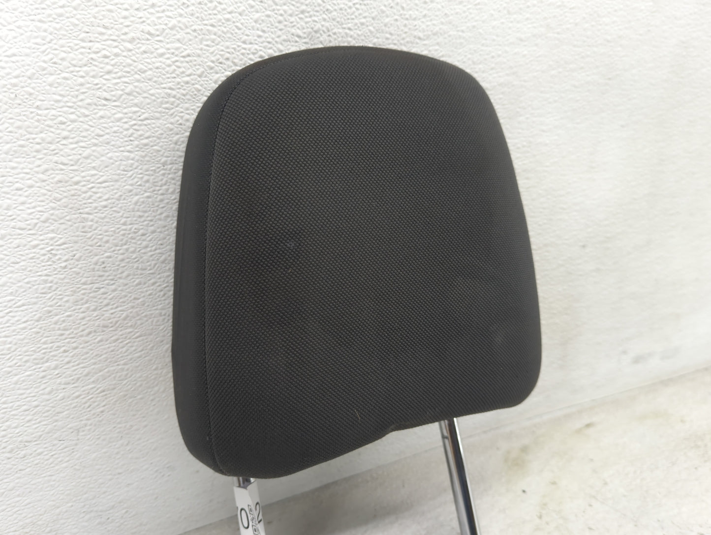 2017-2019 Toyota Highlander Headrest Head Rest Front Driver Passenger Seat Fits Fits 2017 2018 2019 OEM Used Auto Parts - Oe