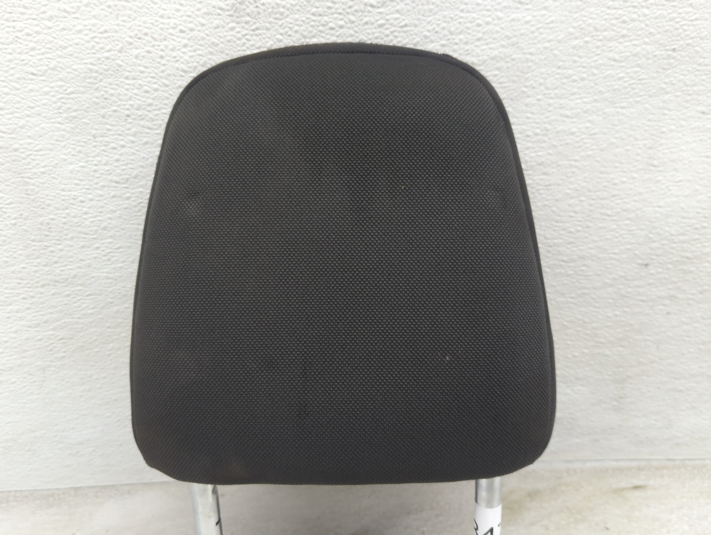 2017-2019 Toyota Highlander Headrest Head Rest Front Driver Passenger Seat Fits Fits 2017 2018 2019 OEM Used Auto Parts - Oe