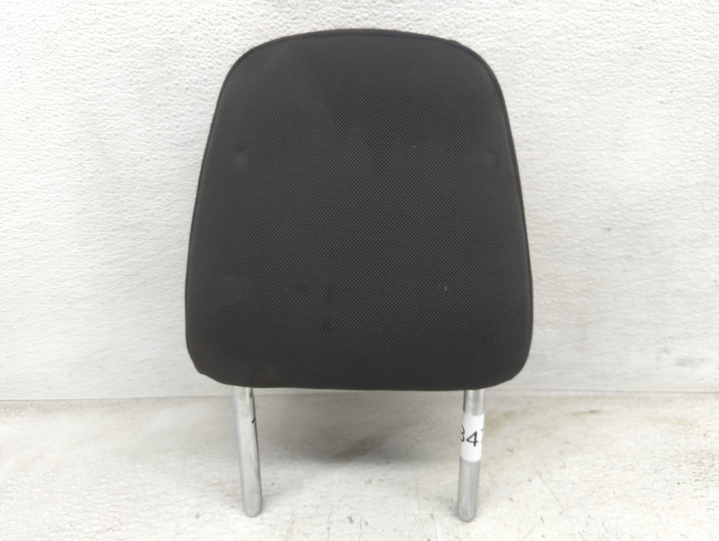 2017-2019 Toyota Highlander Headrest Head Rest Front Driver Passenger Seat Fits Fits 2017 2018 2019 OEM Used Auto Parts - Oe