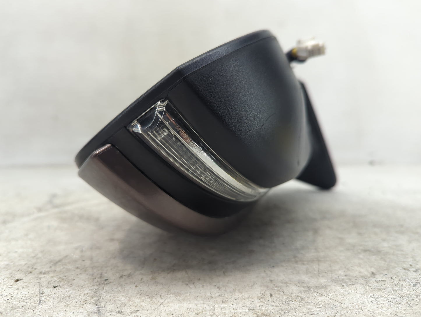 2014-2019 Toyota Highlander Driver Side View Mirror - Left Door Mirror OEM Used - Oemusedautoparts1.com