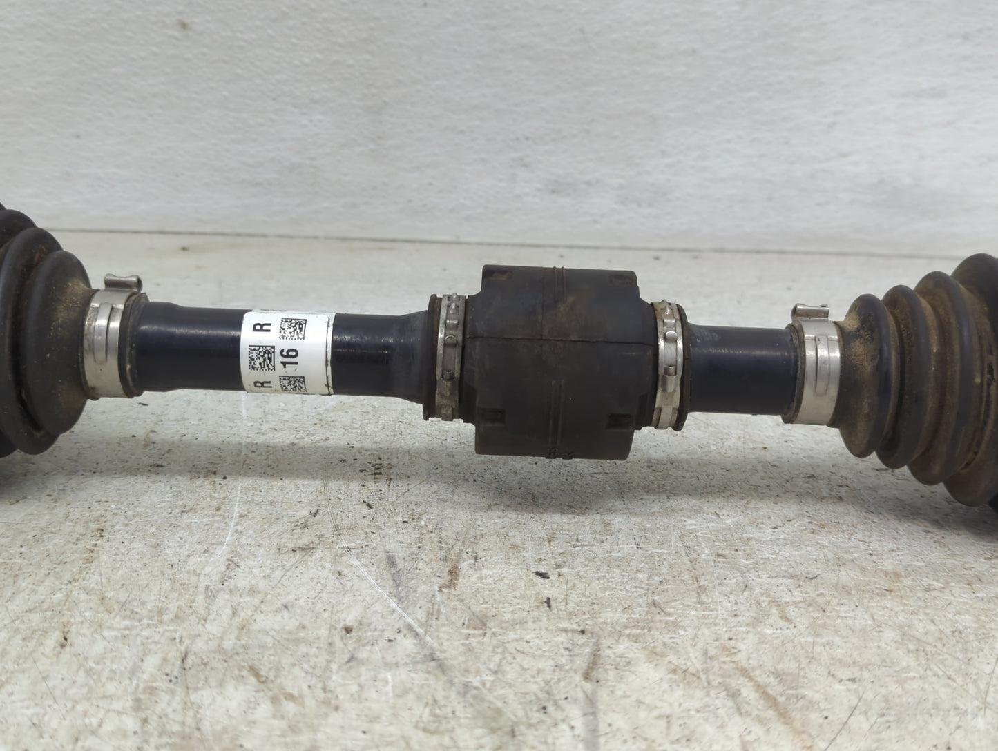 2017 Toyota Highlander Axle Shaft Front Driver Cv C/v - Oemusedautoparts1.com