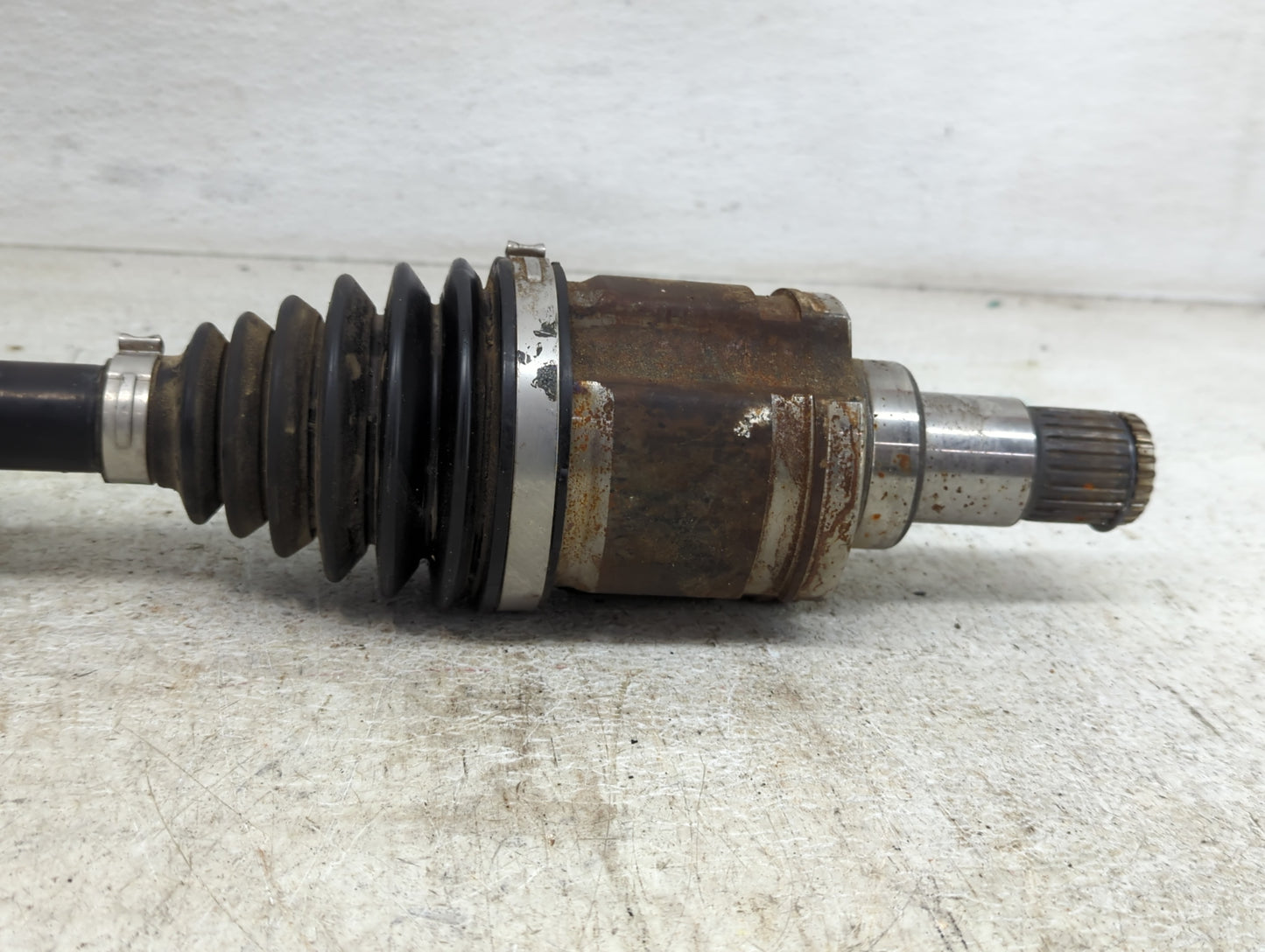 2017 Toyota Highlander Axle Shaft Front Driver Cv C/v - Oemusedautoparts1.com