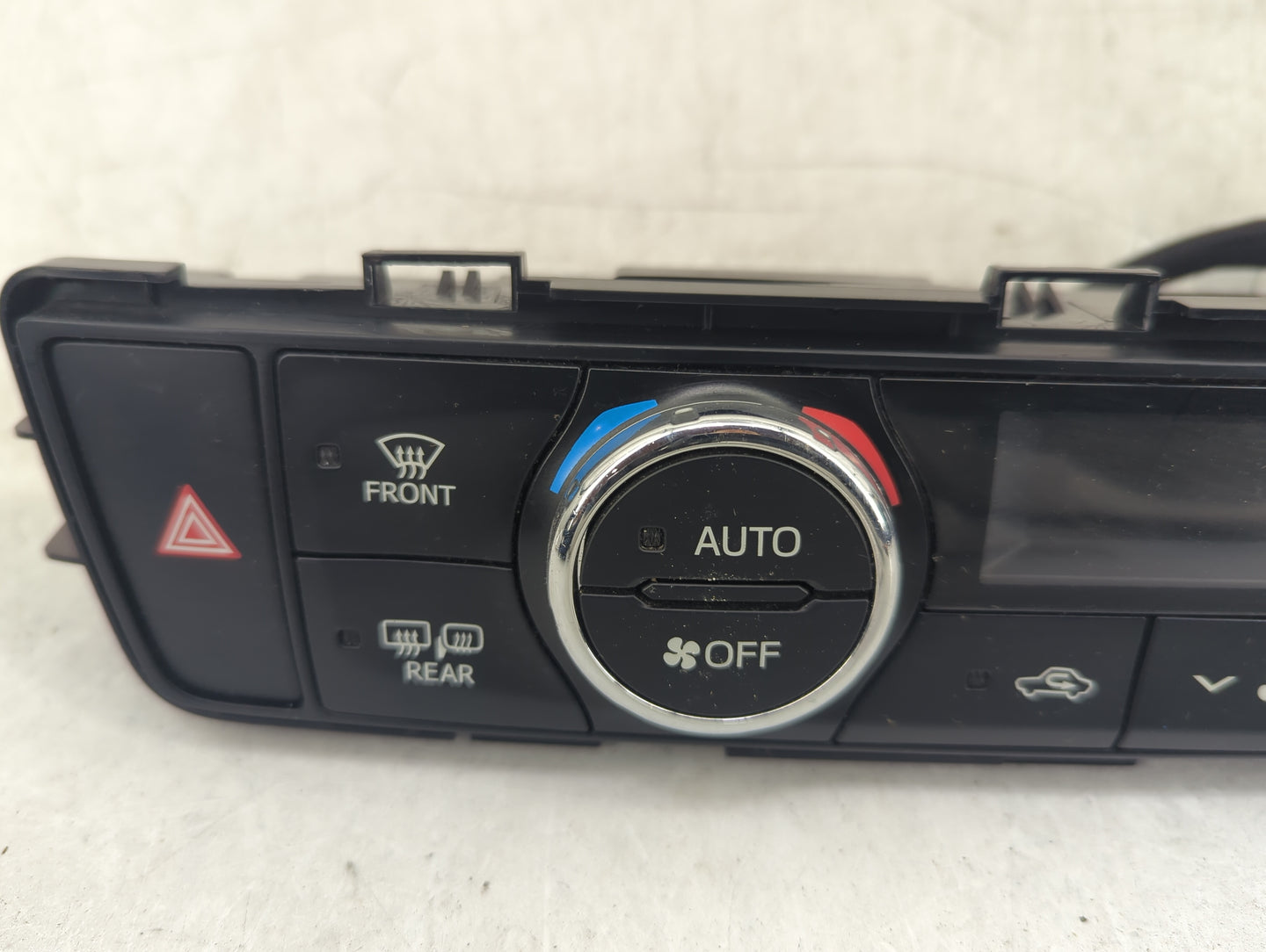 2014-2019 Toyota Highlander Climate Control Module Temperature AC/Heater Replacement P/N:55900-0E40 Fits OEM Used Auto Parts