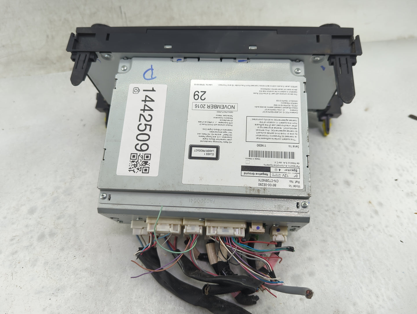 2017-2019 Toyota Highlander Radio AM FM Cd Player Receiver Replacement P/N:86100-0E290 CN-CT26N07X Fits Fits 2017 2018 2019 