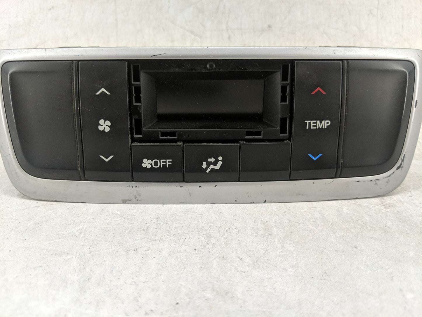 2014-2019 Toyota Highlander Climate Control Module Temperature AC/Heater Replacement P/N:55900-0E490 Fits OEM Used Auto Part