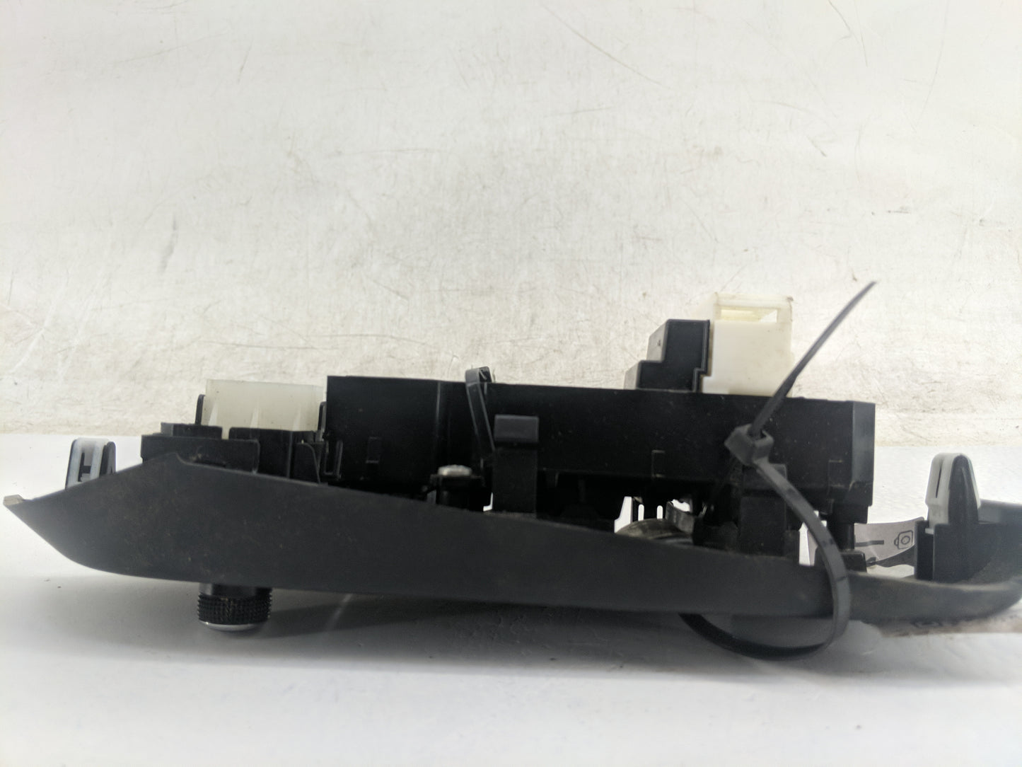 2014-2019 Toyota Highlander Master Power Window Switch Replacement Driver Side Left P/N:84820-0E020 672-2J71 Fits OEM Used A