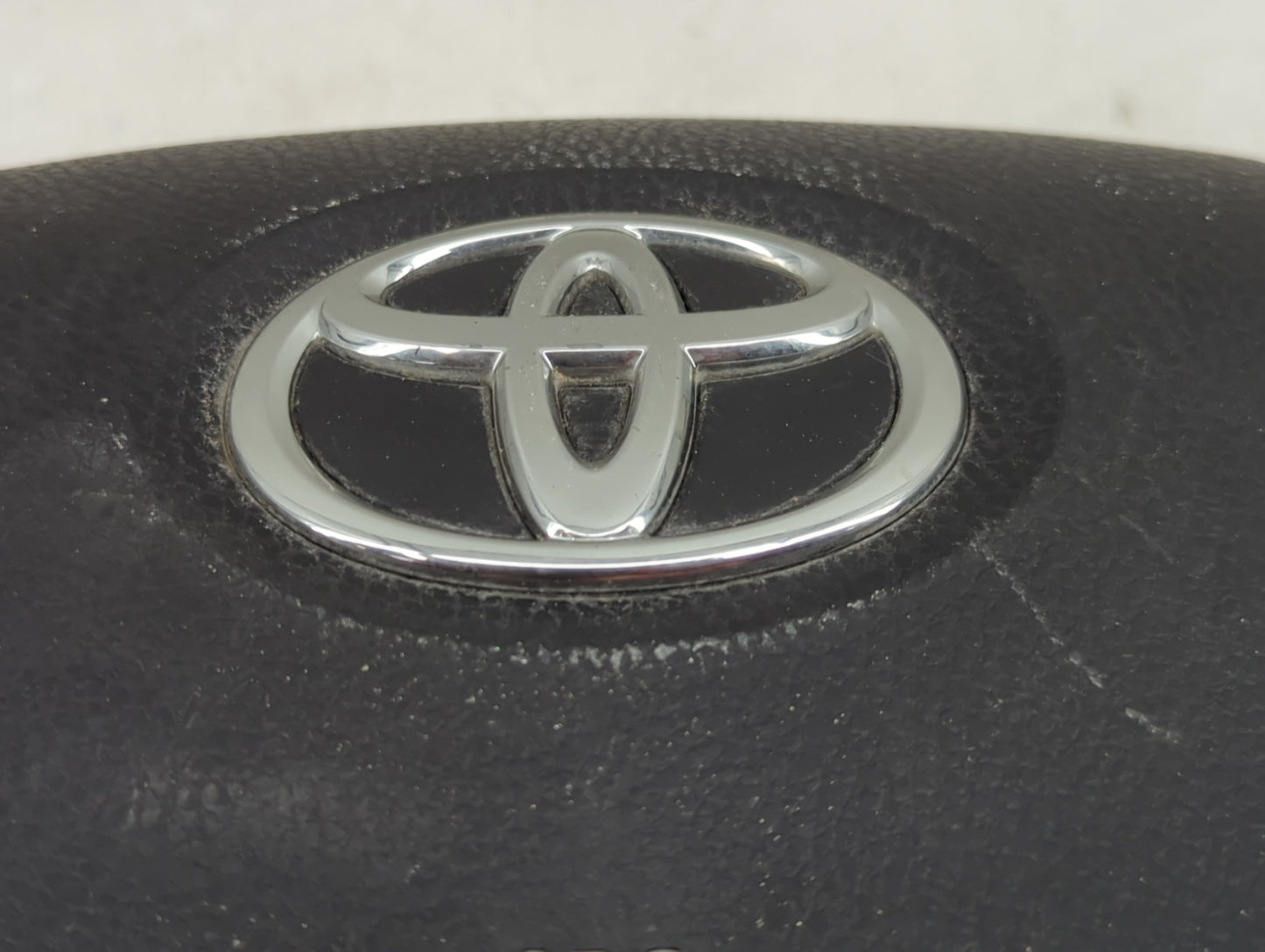2014-2019 Toyota Highlander Air Bag Driver Left Steering Wheel Mounted - Oemusedautoparts1.com