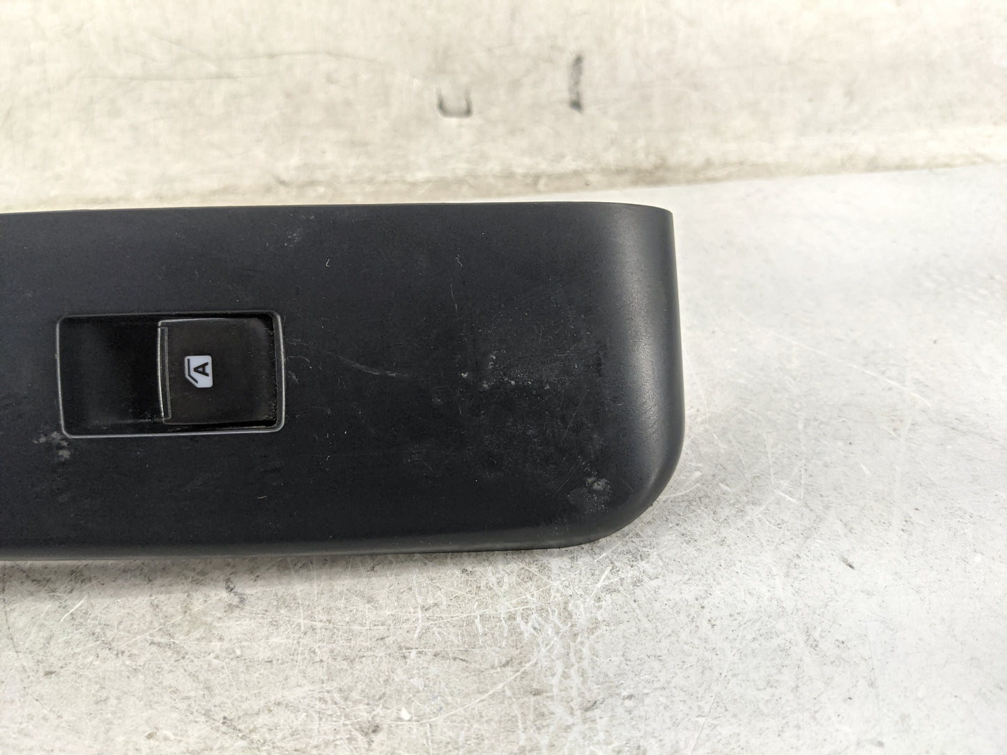 2017 Toyota Highlander Passenger Right Power Window Switch 74231-0e050 - Oemusedautoparts1.com