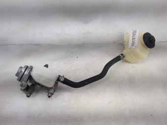 compare product 2008-2019 Toyota Highlander Brake Master Cylinder 1491978