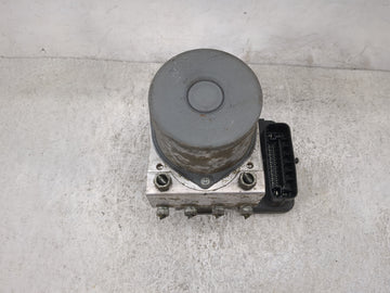 2017-2019 Toyota Highlander ABS Pump Control Module Replacement P/N:44540-0E300 89541-0E100, 176060-43610 Fits Fits 2017 2018 2019 OEM Used Auto Parts