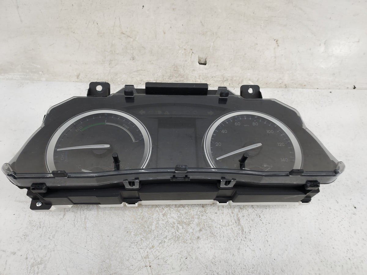 2017-2018 Toyota Highlander Instrument Cluster Speedometer Gauges P/N:83800-0E760-00 TN257520-6182 Miles: Fits Fits 2017 201