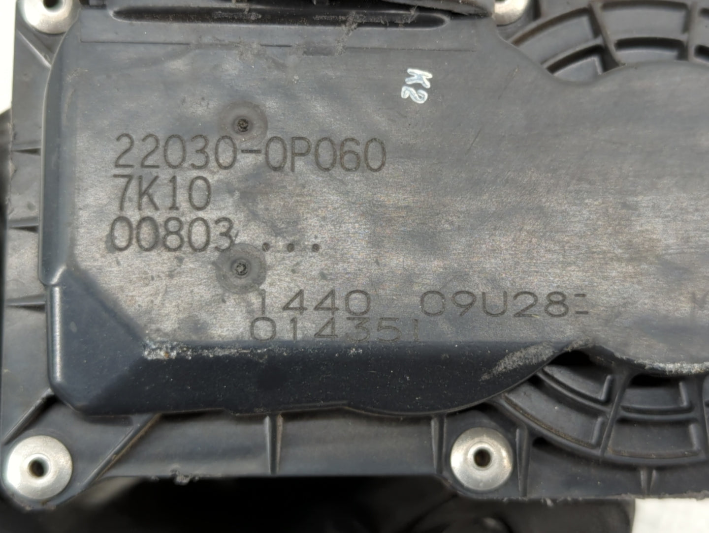 2017-2018 Toyota Highlander Throttle Body P/N:22030-0P060 Fits Fits 2016 2017 2018 2019 OEM Used Auto Parts - Oemusedautopar