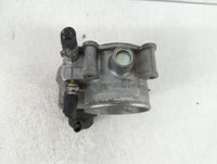 2017-2018 Toyota Highlander Throttle Body P/N:22030-0P060 Fits Fits 2016 2017 2018 2019 OEM Used Auto Parts - Oemusedautopar