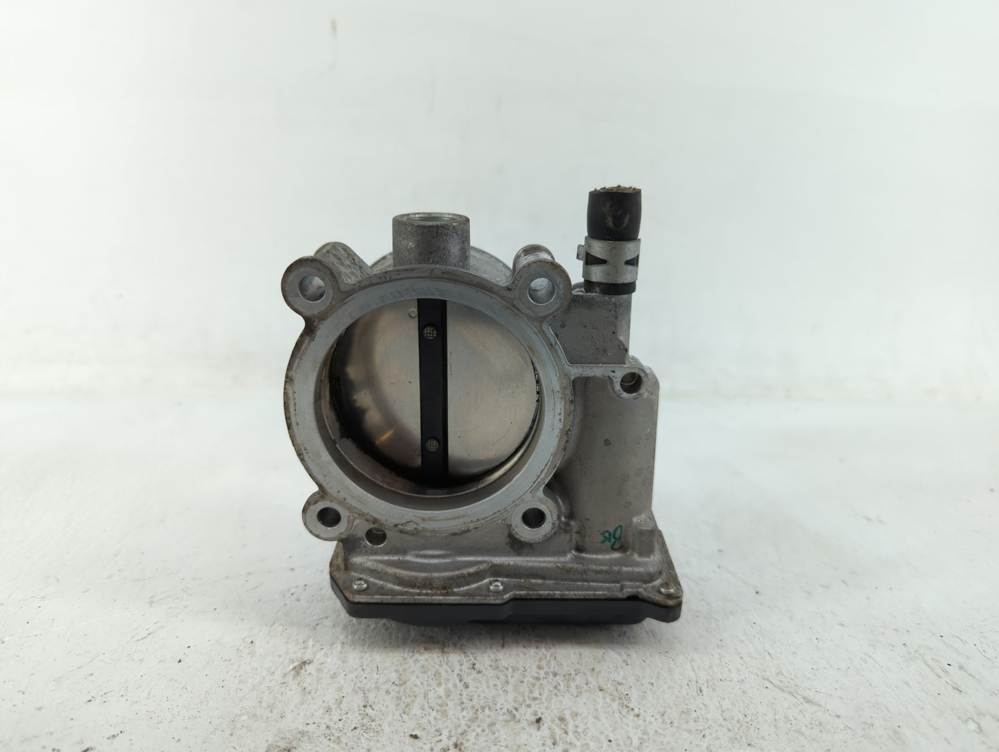 2017-2022 Toyota Highlander Throttle Body P/N:22030-0P060 Fits Fits 2016 2017 2018 2019 2020 2021 2022 OEM Used Auto Parts -