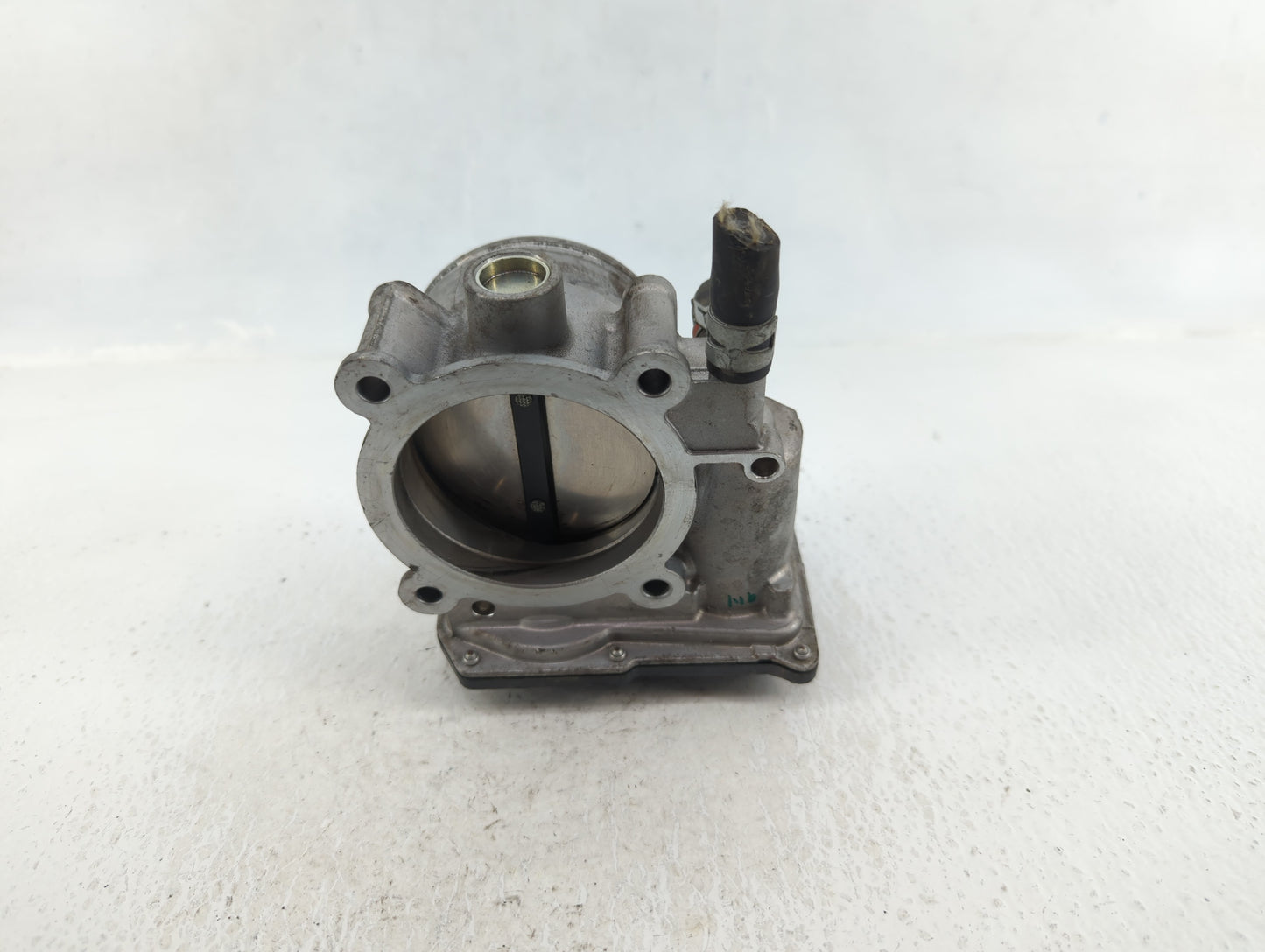 2017-2022 Toyota Highlander Throttle Body P/N:22030-0P060 Fits Fits 2016 2017 2018 2019 2020 2021 2022 OEM Used Auto Parts -