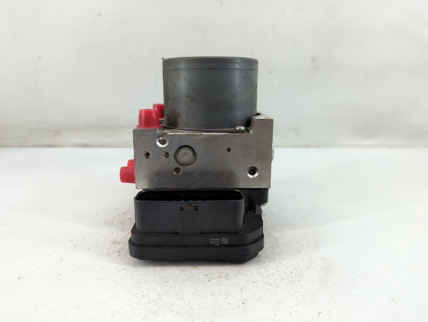 2017-2019 Toyota Highlander ABS Pump Control Module Replacement P/N:116040-43610 Fits Fits 2017 2018 2019 OEM Used Auto Part