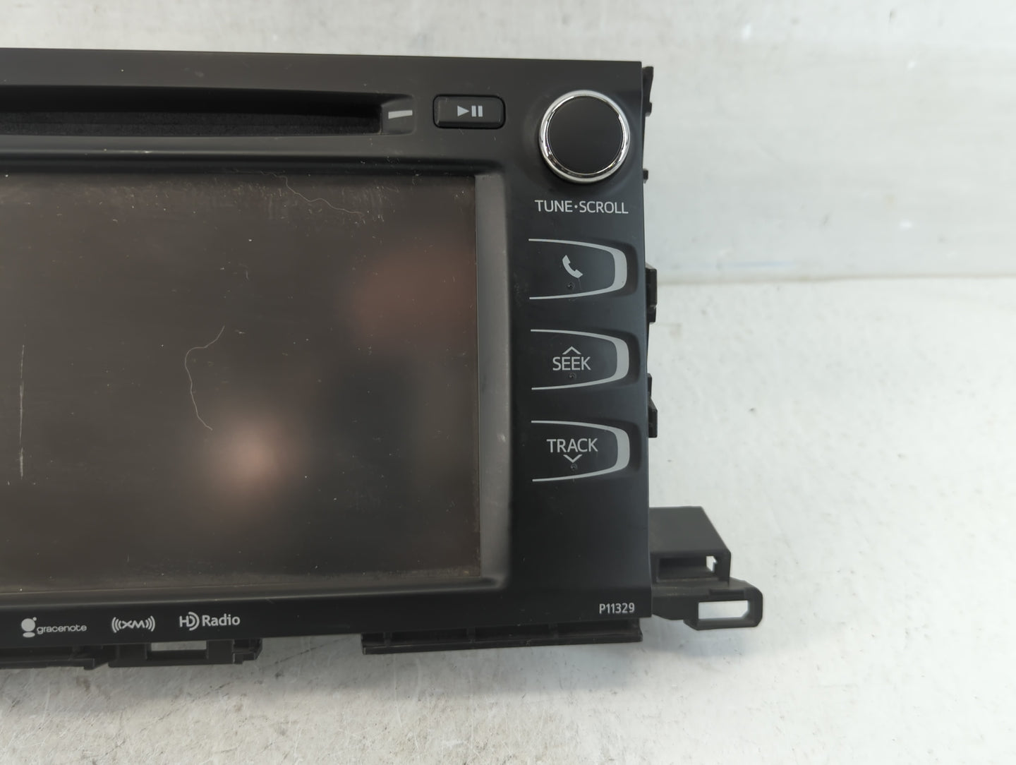 2017-2019 Toyota Highlander Radio AM FM Cd Player Receiver Replacement P/N:86140-0E240 Fits Fits 2017 2018 2019 OEM Used Aut