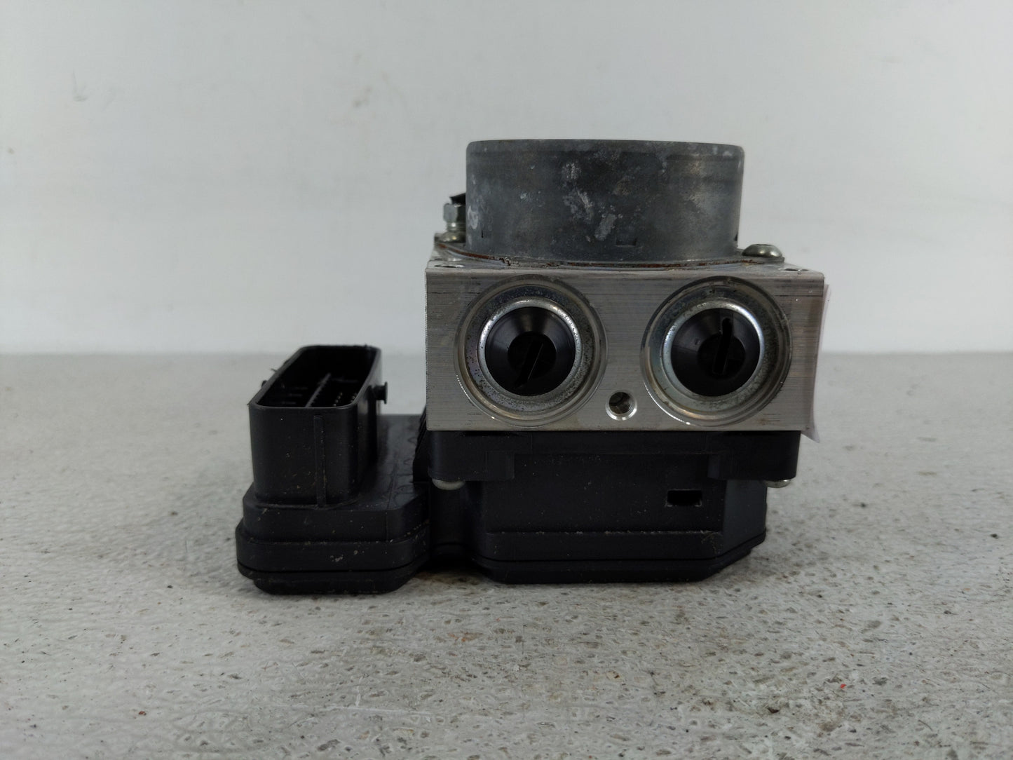 2016-2022 Toyota Prius ABS Pump Control Module Replacement P/N:44510-47070 113040-41030 Fits OEM Used Auto Parts - Oemusedau