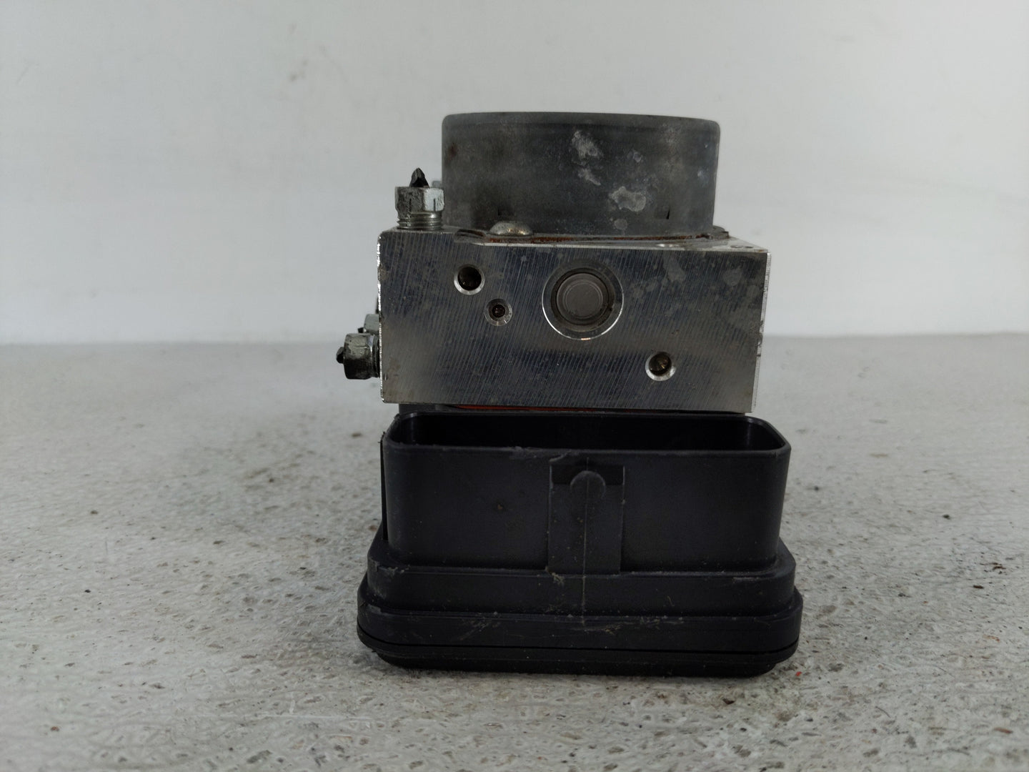 2016-2022 Toyota Prius ABS Pump Control Module Replacement P/N:44510-47070 113040-41030 Fits OEM Used Auto Parts - Oemusedau