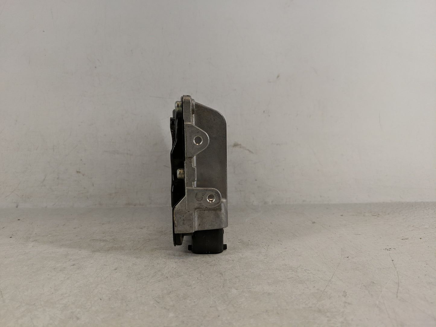 2017-2018 Toyota Prius PCM Engine Control Computer ECU ECM PCU OEM P/N:89661-47642 Fits Fits 2017 2018 OEM Used Auto Parts -