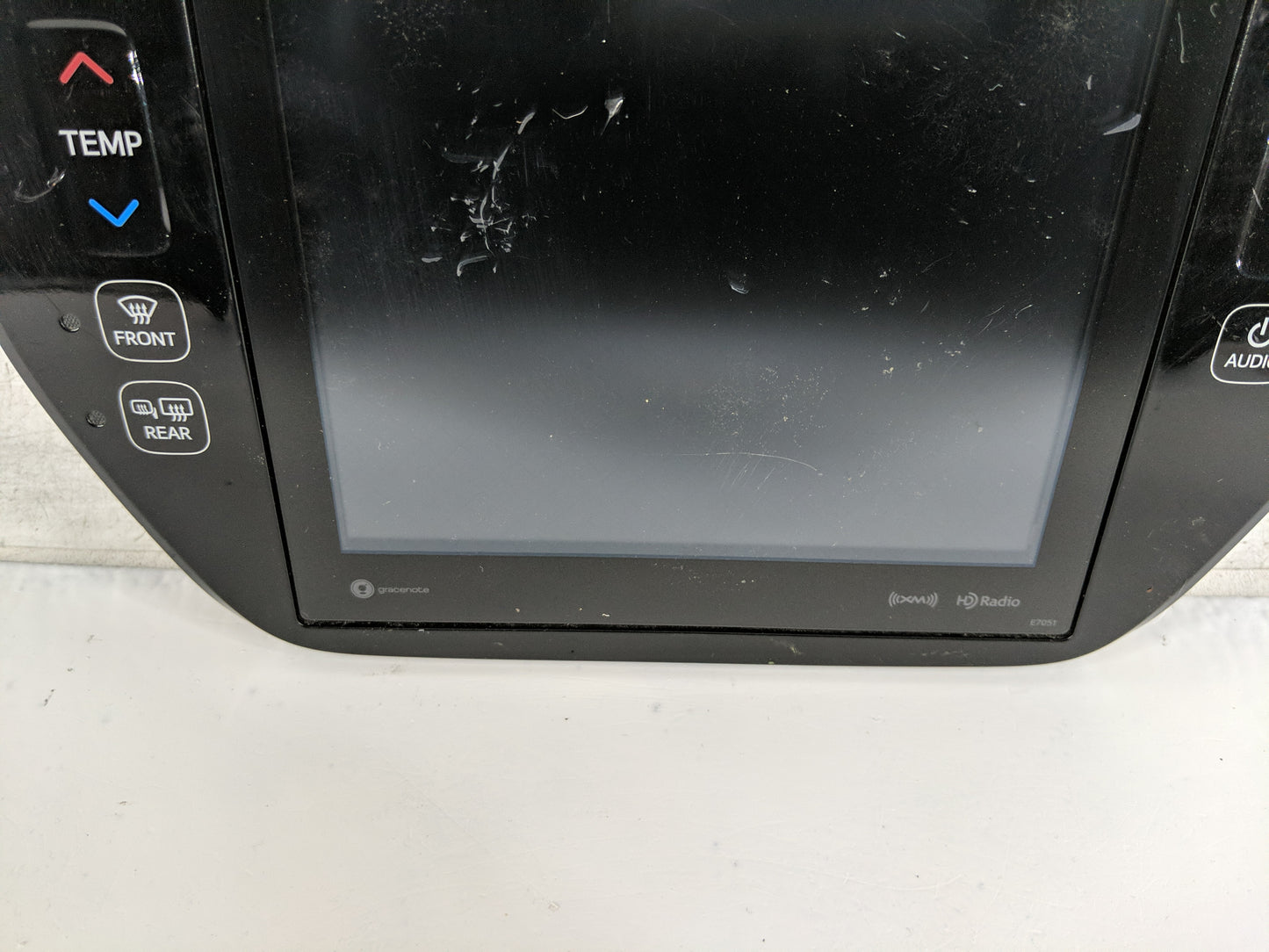 2017-2019 Toyota Prius Radio AM FM Cd Player Receiver Replacement Fits Fits 2017 2018 2019 OEM Used Auto Parts - Oemusedauto