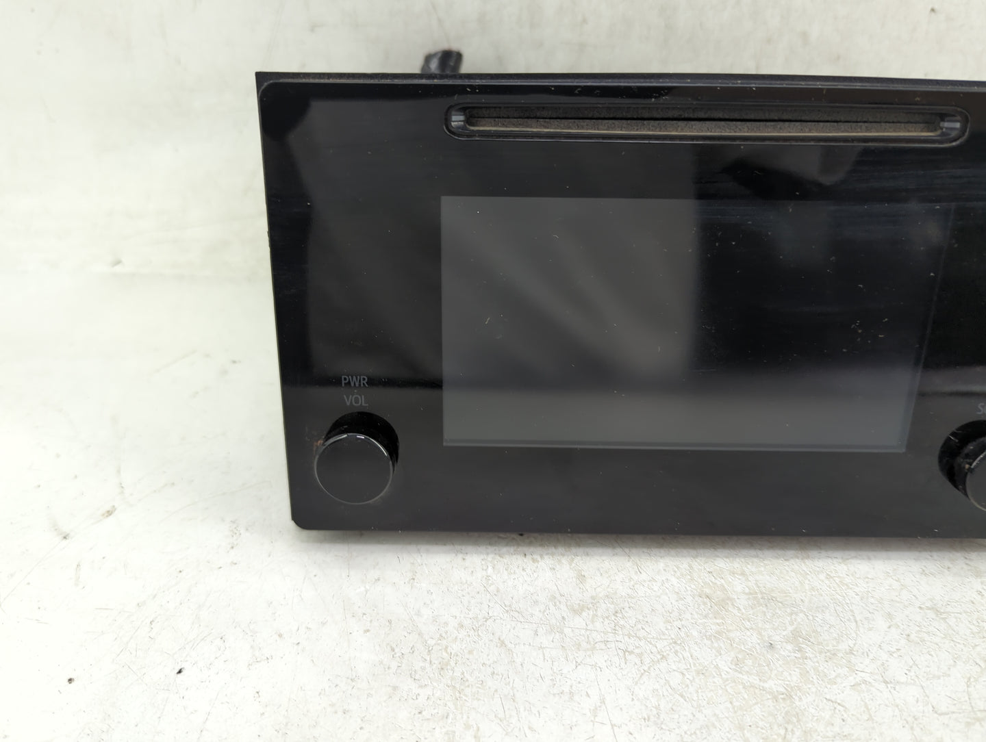 2015-2022 Toyota Prius Radio AM FM Cd Player Receiver Replacement P/N:86140-47270 Fits OEM Used Auto Parts - Oemusedautopart