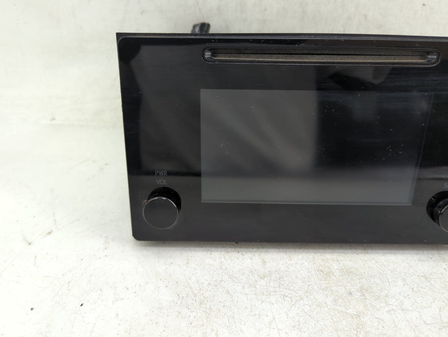 2015-2022 Toyota Prius Radio AM FM Cd Player Receiver Replacement P/N:86140-47270 Fits OEM Used Auto Parts - Oemusedautopart