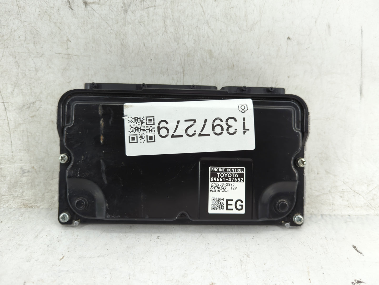 2017-2018 Toyota Prius PCM Engine Control Computer ECU ECM PCU OEM P/N:89661-47652 89661-47642 Fits Fits 2017 2018 OEM Used 