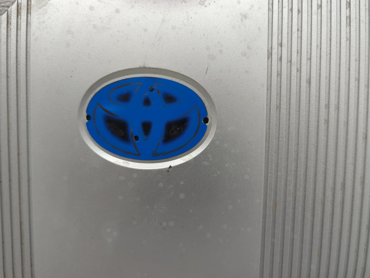 2017 Toyota Prius Engine Cover - Oemusedautoparts1.com