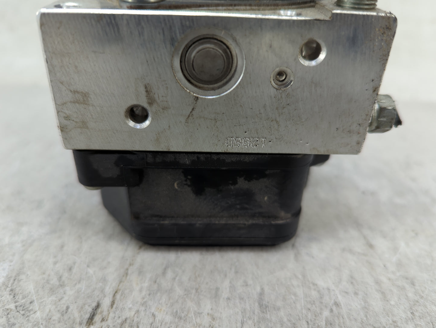 2016-2022 Toyota Prius ABS Pump Control Module Replacement P/N:113040-41030 44510-47070 Fits OEM Used Auto Parts - Oemusedau