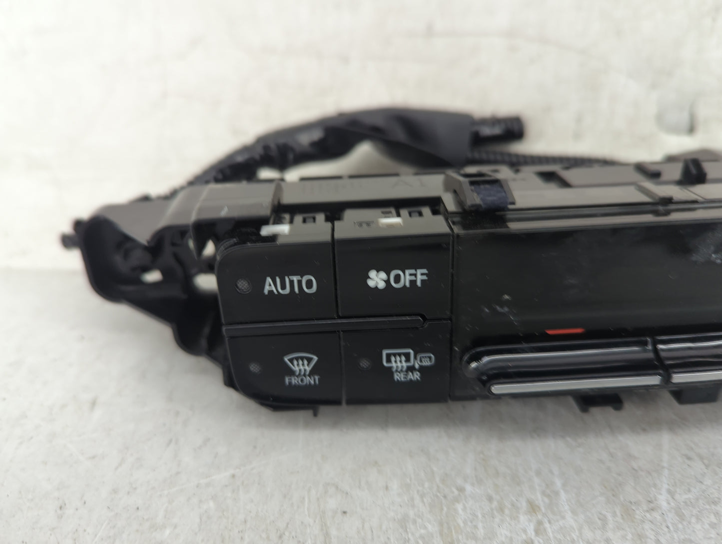 2016-2022 Toyota Prius Climate Control Module Temperature AC/Heater Replacement P/N:55900-47191 649-2823 Fits OEM Used Auto 