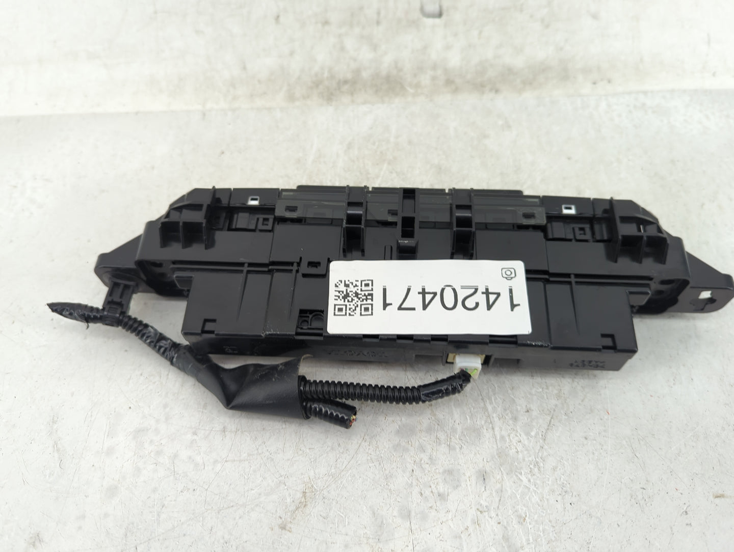 2016-2022 Toyota Prius Climate Control Module Temperature AC/Heater Replacement P/N:55900-47191 649-2823 Fits OEM Used Auto 