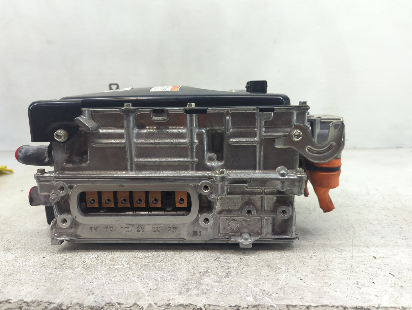 2016 Prius Ac Dc Power Control Module Accessory Computer Power Inverter - Oemusedautoparts1.com